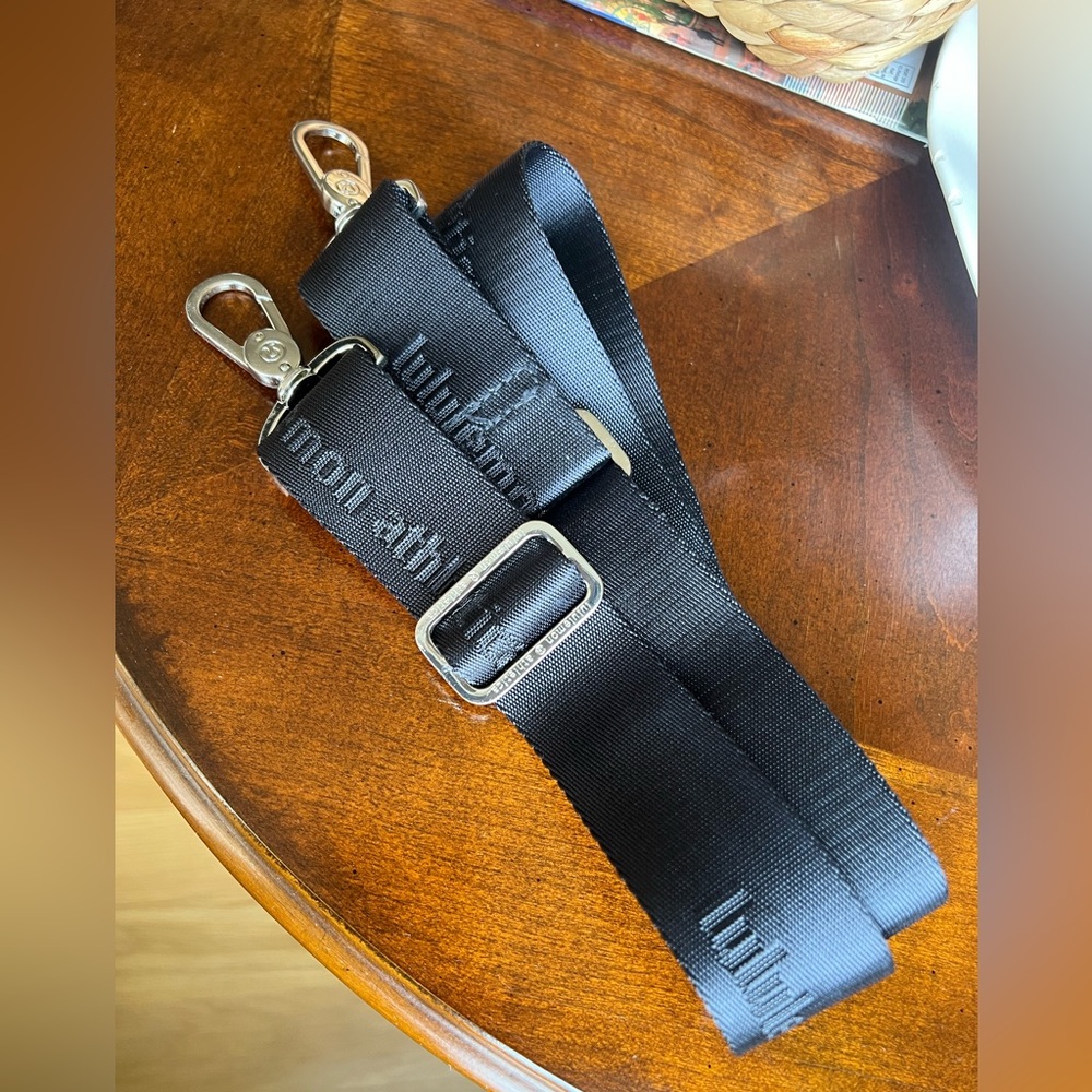Lululemon Athletica strap